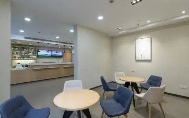 HanTing Hotel (Ningbo Fenghua Intime Mall)