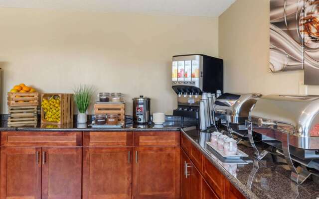 Ogunquit River Inn & Suites