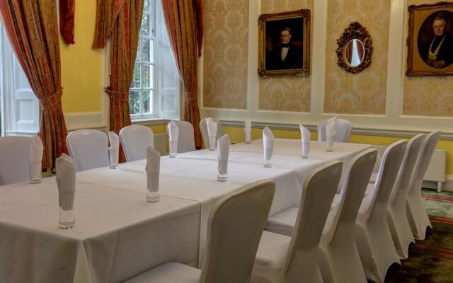 SK Baylis house hotel