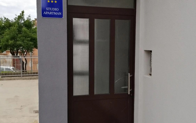 Studio Apartment Mila