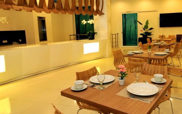 Clay Hotel Jakarta