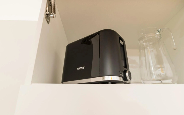 Prater Balcony Suite by ichbucheAT