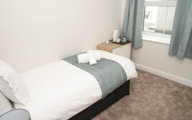 Longstone House Hotel