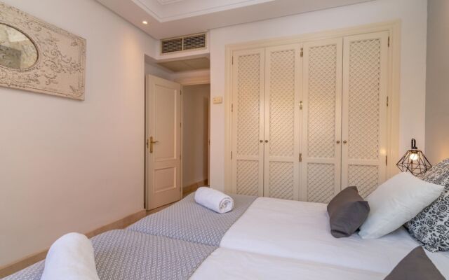 La Alzambra Duplex Penthouse Sea Views