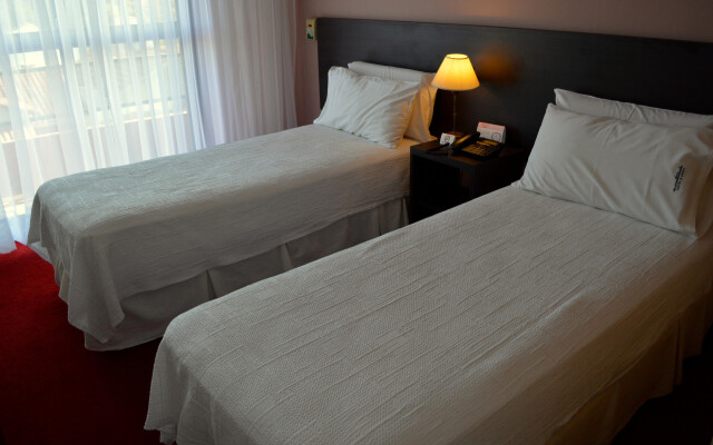 Hotel Montecarlo