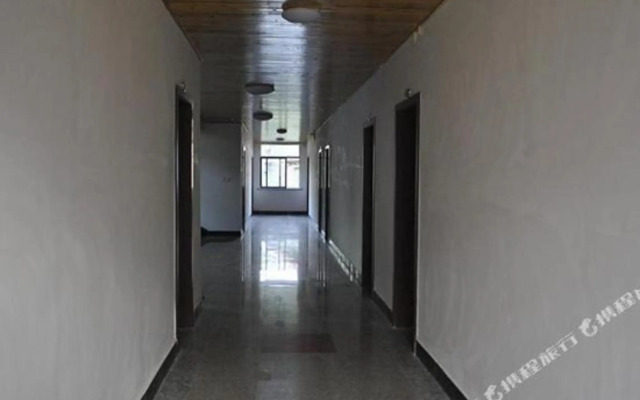 Qiangwei Mier Hotel