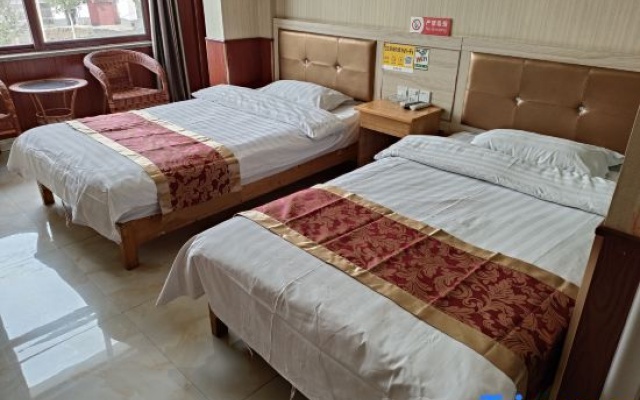 Mengyin Yi Family Hotel – Guest Rooms – Linyi