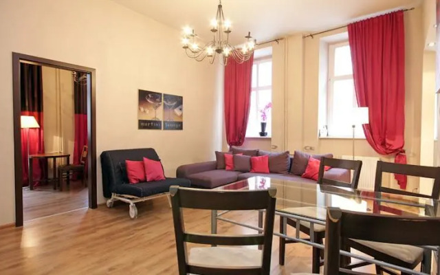 24W Apartments Old Town