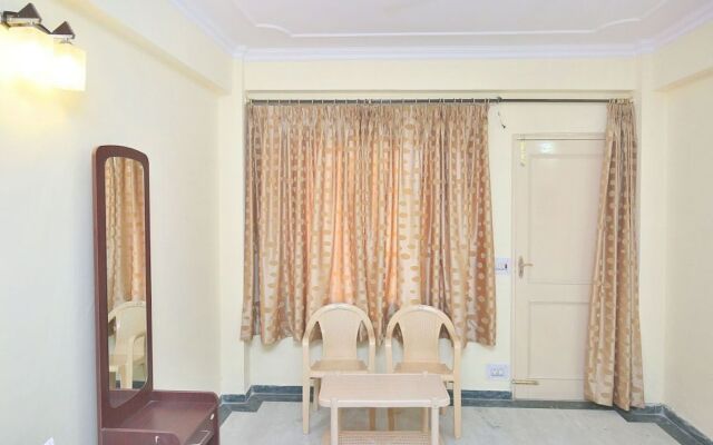 OYO 14084 Home Hill View Studio Barog