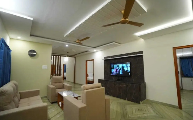 Trimukha homestay