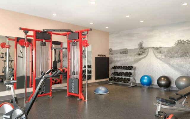 Ramada Drayton Valley