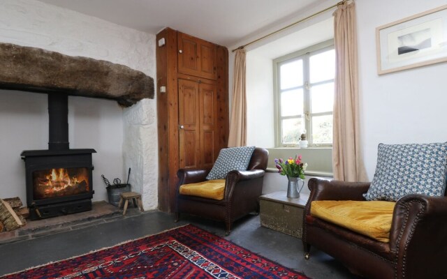 Trevowhan House