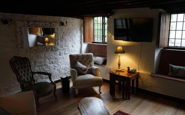 Historic 2bed - Traditional Countryside Retreat