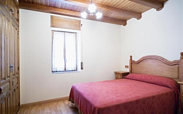 Apartamentos Casa Buisan