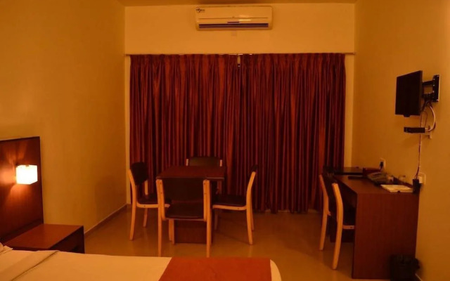 Hotel Century Executive by OYO Rooms