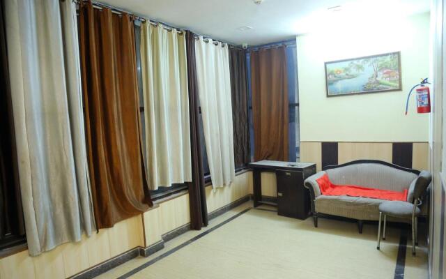 Hotel Jindal Palace