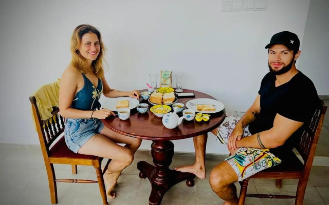 Riko surf House Hiri