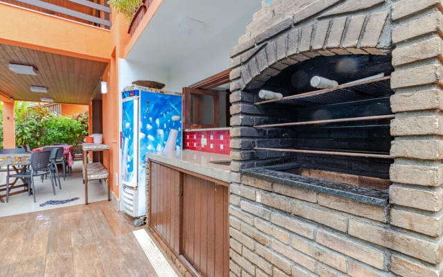 PF09 - Linda Casa 6 Suítes a 300m da Praia