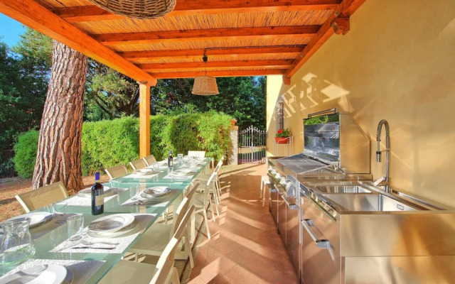 Inviting 6-bed House in Brindisi