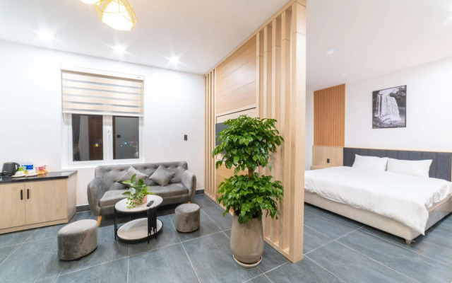 Quốc Khánh Condotel