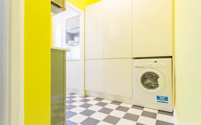 Chic 1 Bed Studio Flat In Popular Bloomsbury