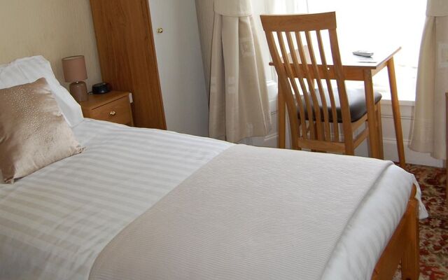 Phantele Bed and Breakfast