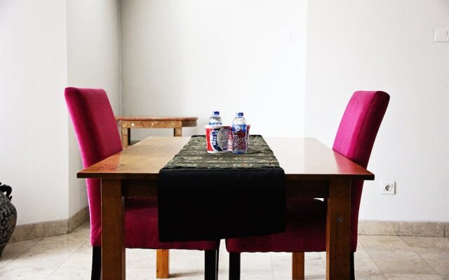 Classic Brawijaya Apartment with Pool View