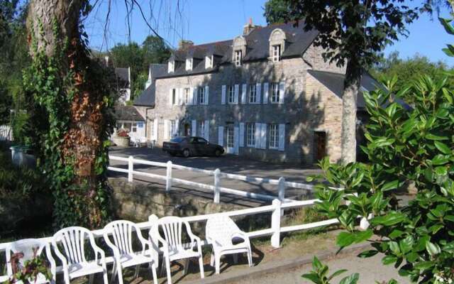 Camping du Manoir de Penn ar Ster