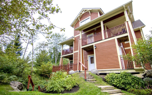 Tremblant les Eaux by Les Suites