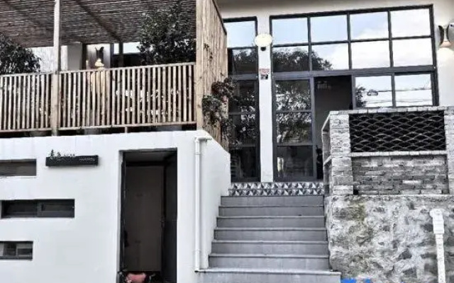 Suse Homestay