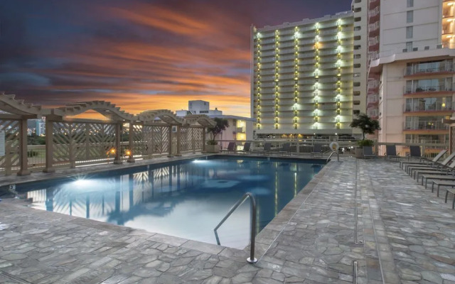 Island Colony 3901 by RedAwning