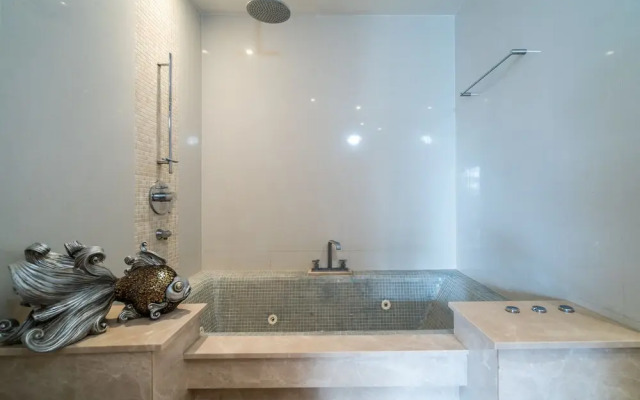 BangTao Beachfront by Lofty