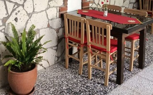 Badem Ici Alacati