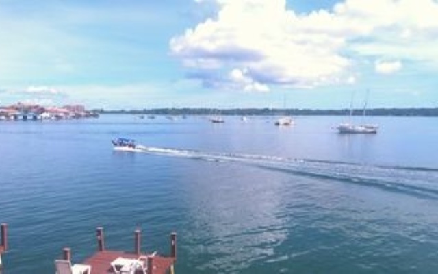 Los Balcones Over The Sea Hotel