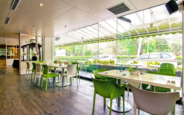 Pomelotel Patra Kuningan Jakarta