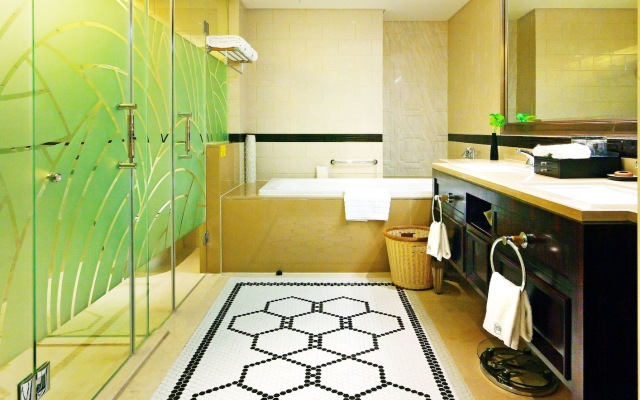 Paramount Gallery Hotel