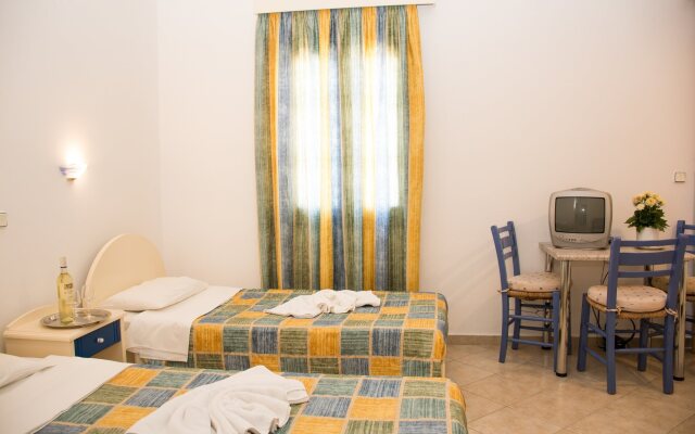 Uncle George Studios by Estia