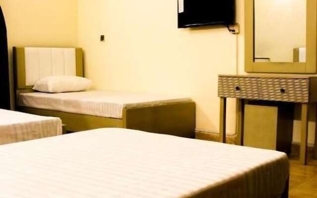 Hotel Visit Inn Executive