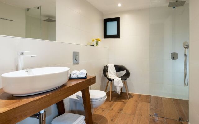 Erettz Dafna Travel Hotel