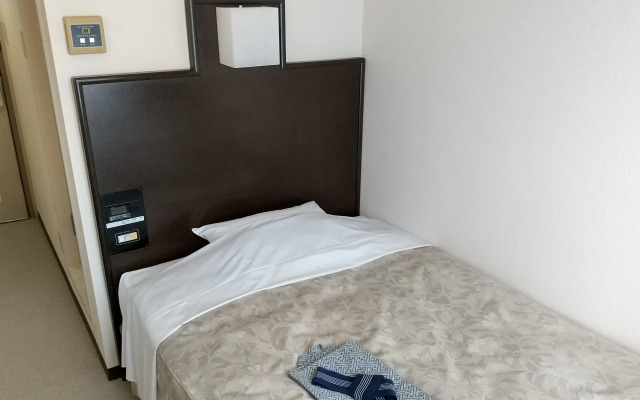 Takada Terminal Hotel