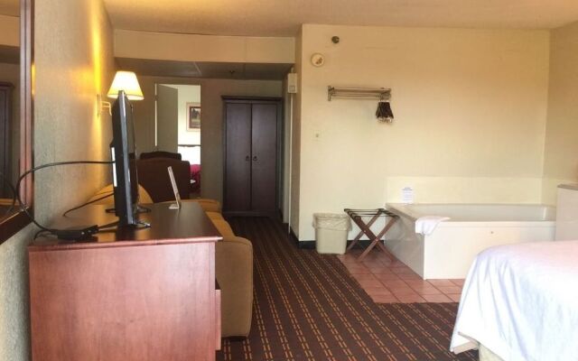 Rodeway Inn On The Parkway