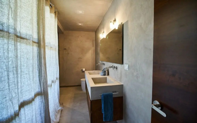 OCEANO 3 - New spacious condo & barbecue & bath tub & pool