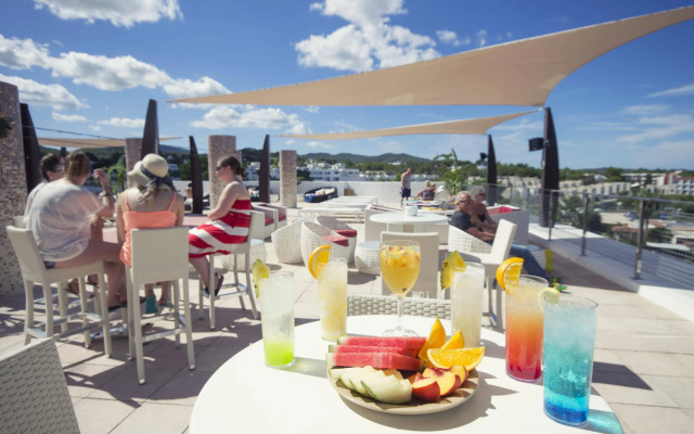 azuLine Hotel Bergantín