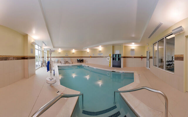 Courtyard by Marriott Boston Littleton