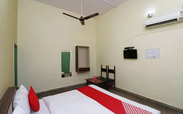 Hotel Arjun by OYO Rooms