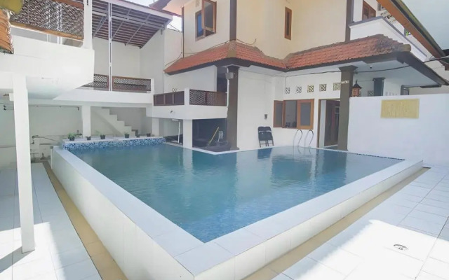 RedDoorz @ Jalan Gatot Subroto Denpasar