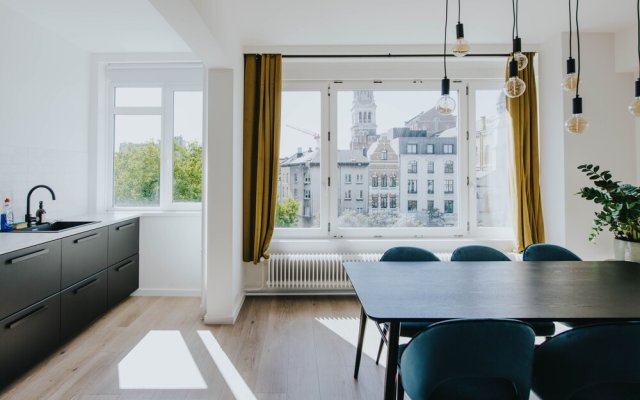 Museum View - Bright and Spacious Apartment