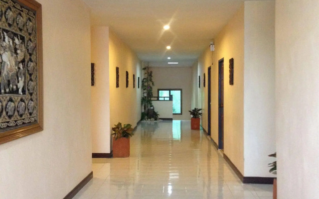 Khaolak Inn