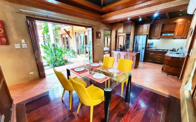 Balinese Pool Villa in Rawai