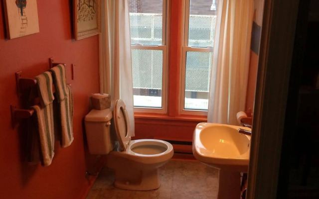 Ye Olde Walkerville Bed & Breakfast